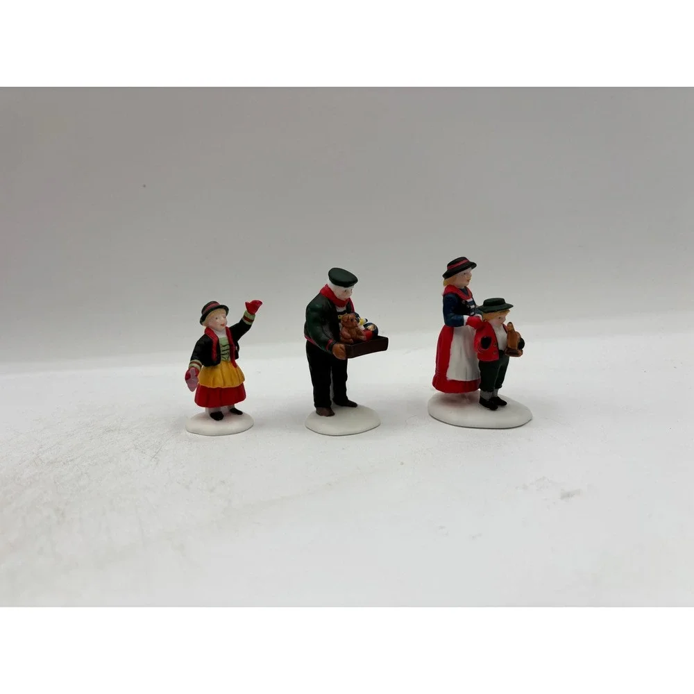 Department 56 1990 Vintage Heritage Village The Toy Peddler Set of 3 5616-2